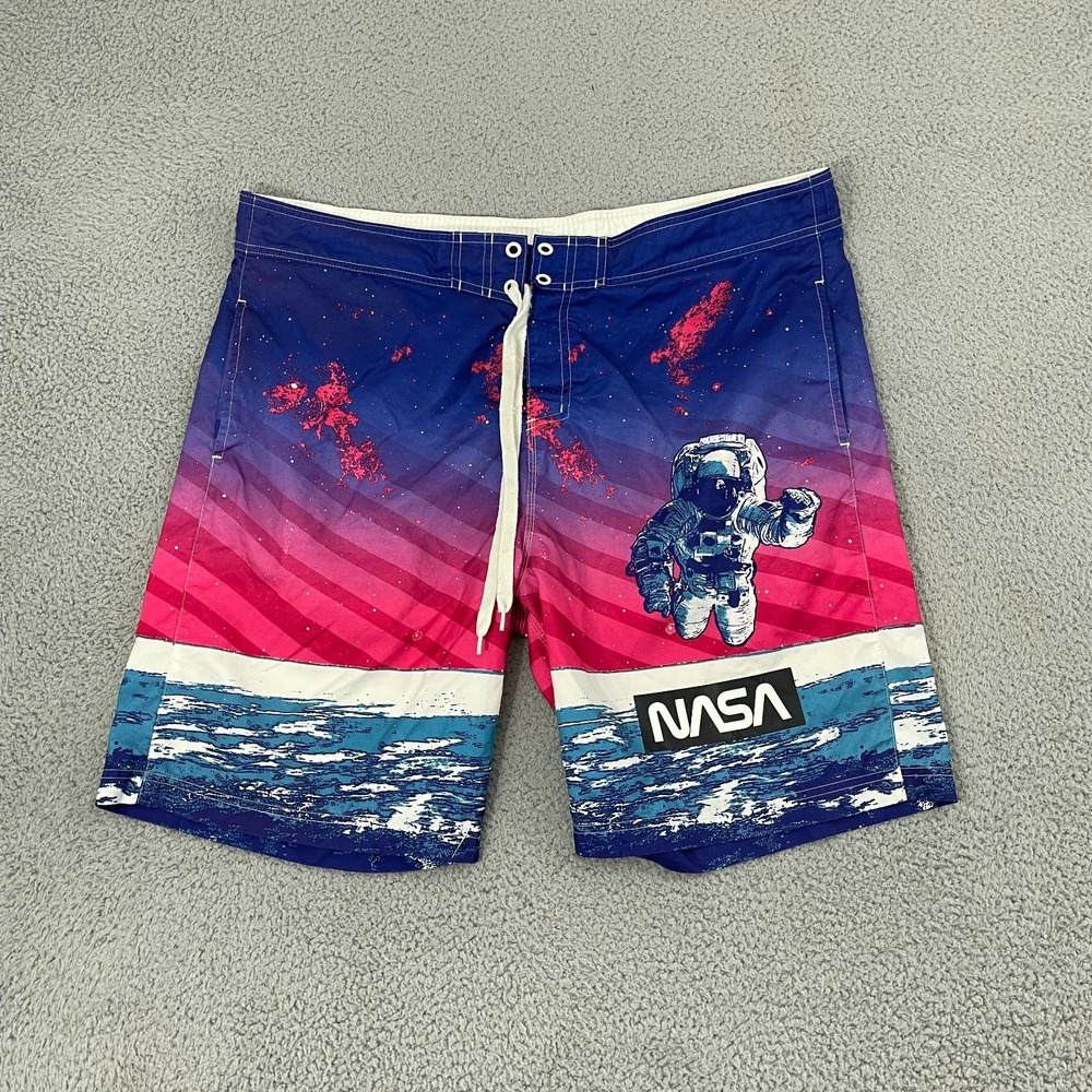 Buzz Aldrin NASA Swim Trunks Men 2XL Multicolor Astronaut Vaporwave Beach Surf